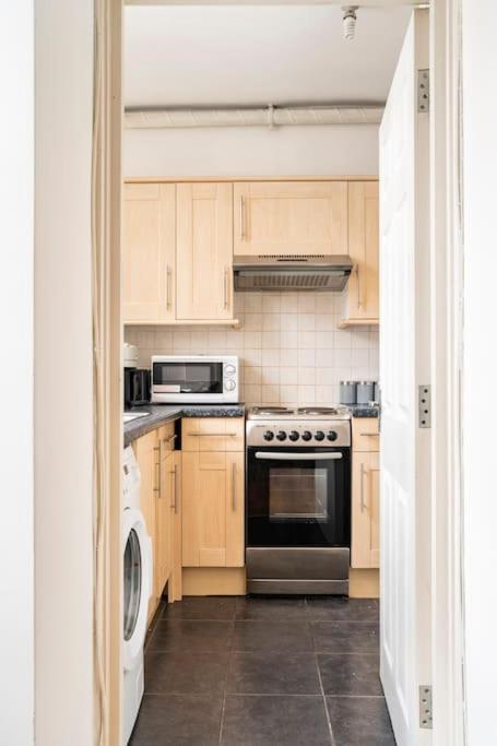 Cozy Apt In Central ロンドン エクステリア 写真